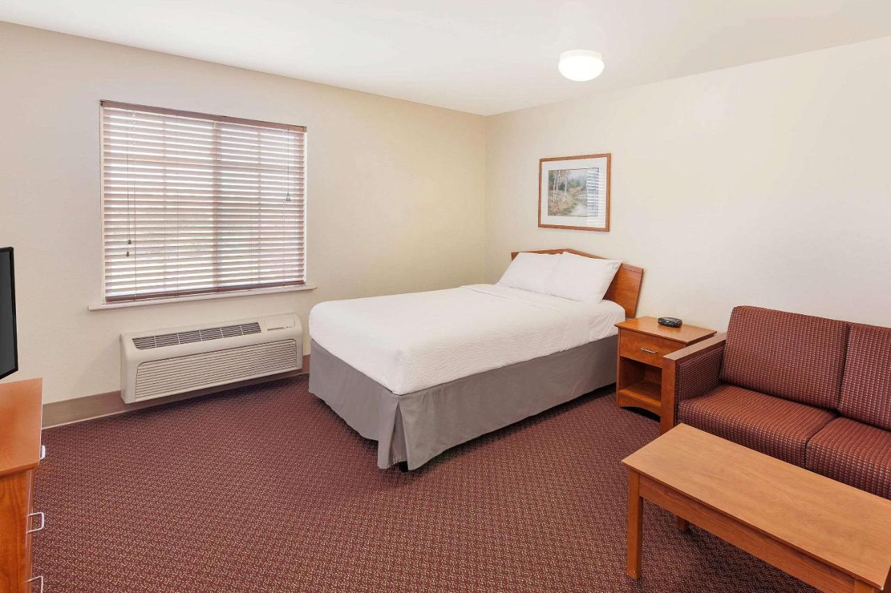Woodspring Suites Ankeny Des Moines ภายนอก รูปภาพ