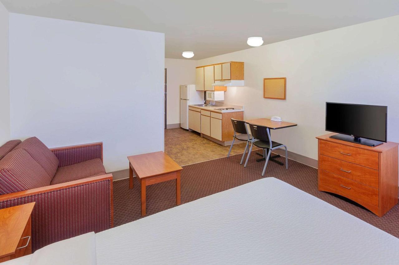 Woodspring Suites Ankeny Des Moines ภายนอก รูปภาพ