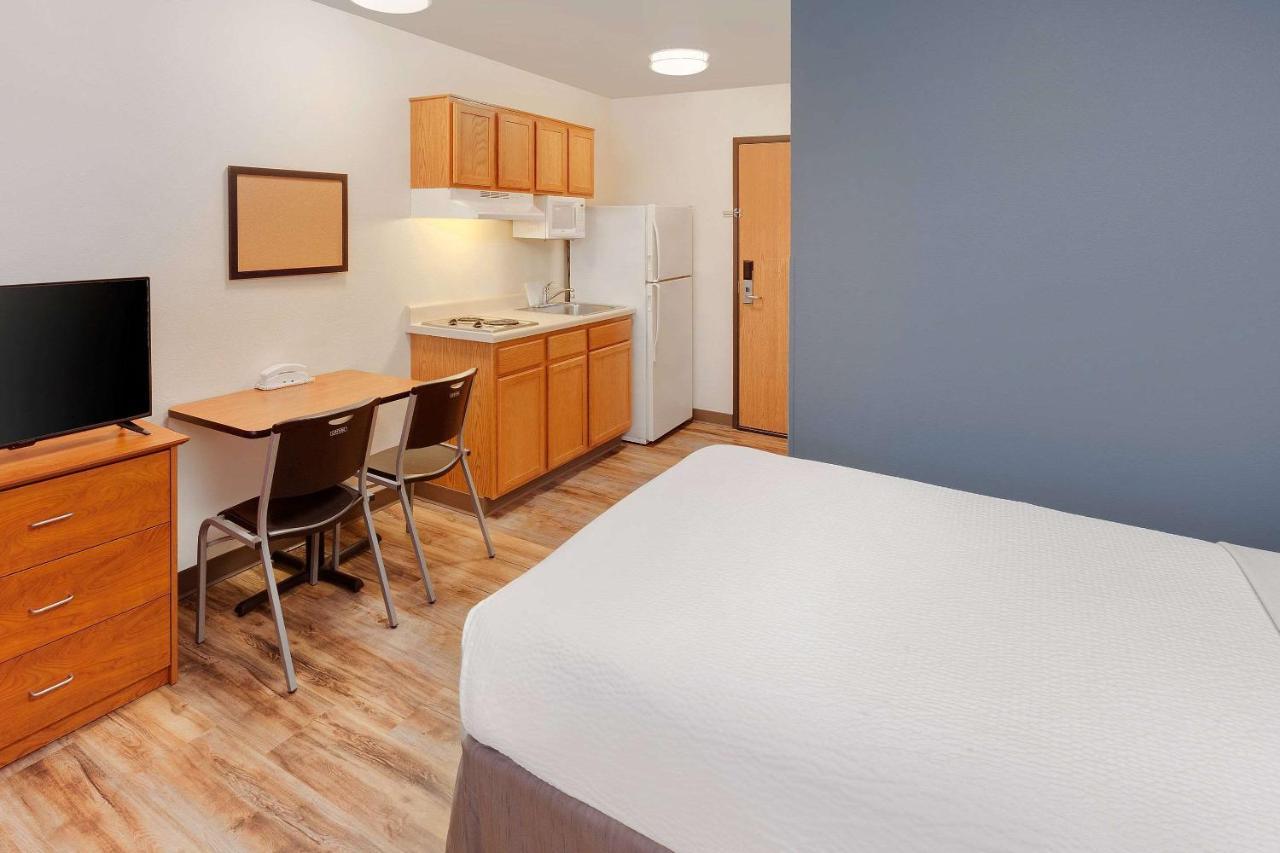 Woodspring Suites Ankeny Des Moines ภายนอก รูปภาพ